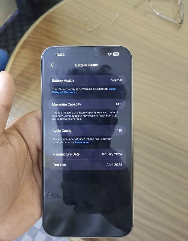 Apple iPhone 15 Pro Max 4