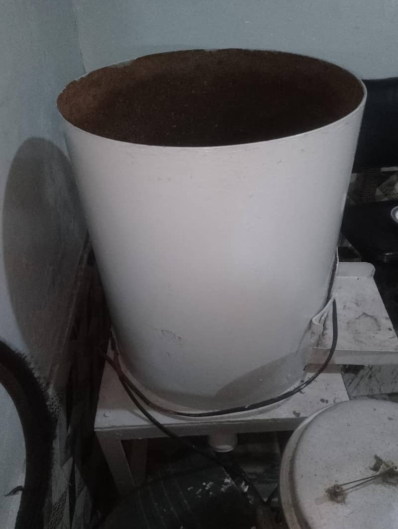 آلو کٹ نے والی مشین 5