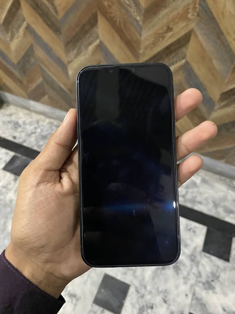 Apple iPhone 14 5
