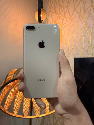 Apple iPhone 8 Plus