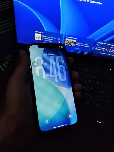 Apple iPhone 12