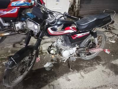all ok bike hai only copy hai