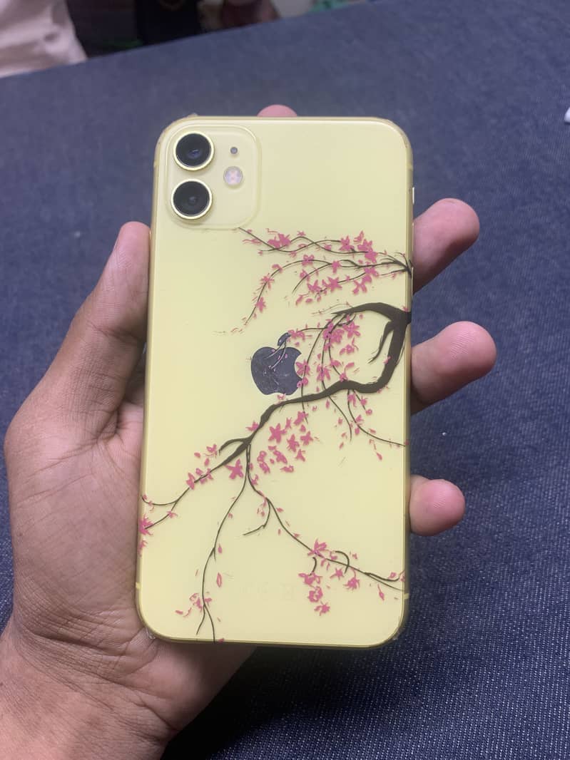 Apple iPhone 11 0