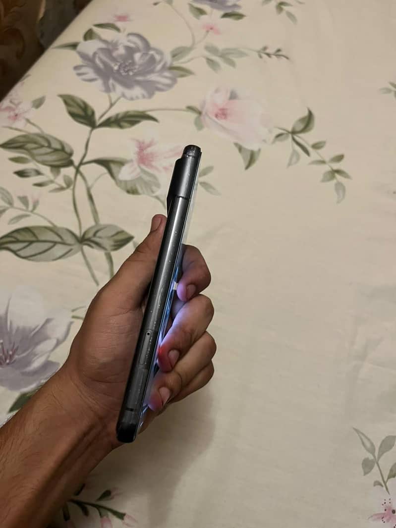Google Pixel 8 3