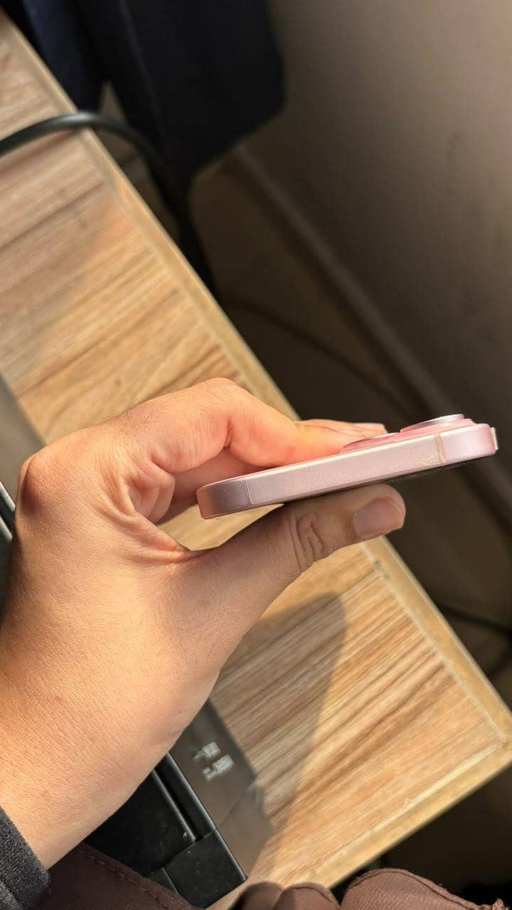 Apple iPhone 15 0