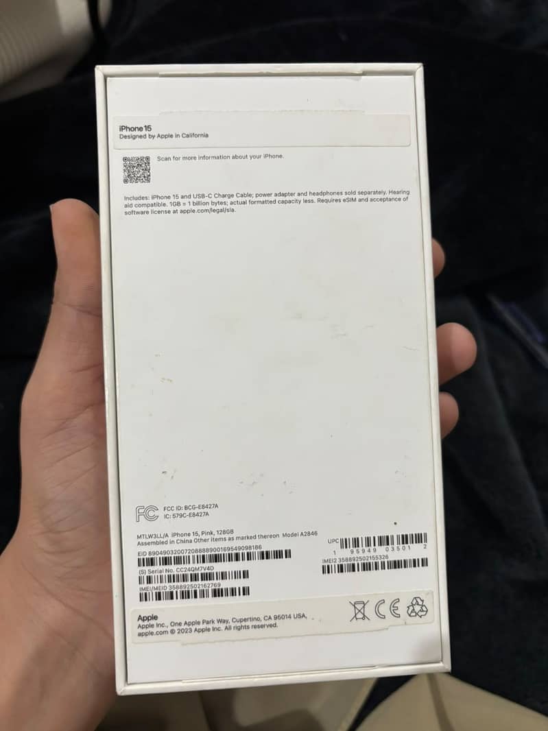 Apple iPhone 15 2