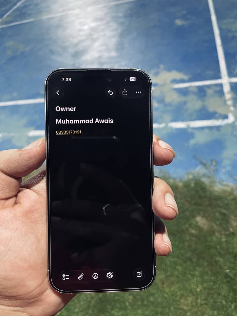 Apple iPhone 15 Pro 1