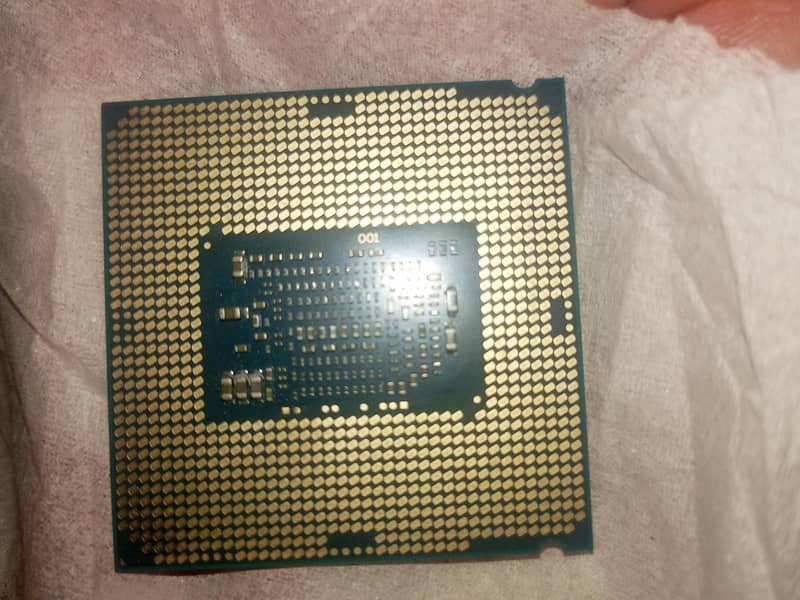 Intel Core i7-6700 desktop processor(Used) 1