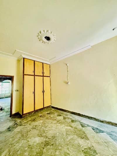 5 Marla Double Storey House For Rent In Sabzazar Near To Main