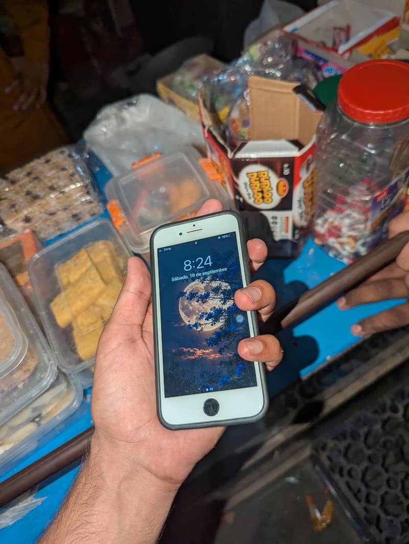 Apple iPhone 7 1