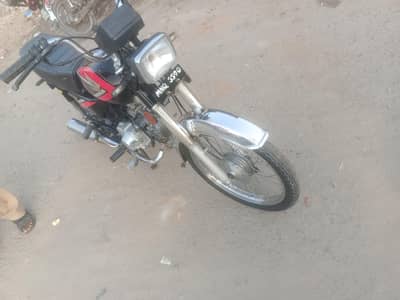 Honda CD lush condition engne drive zero fresh bike