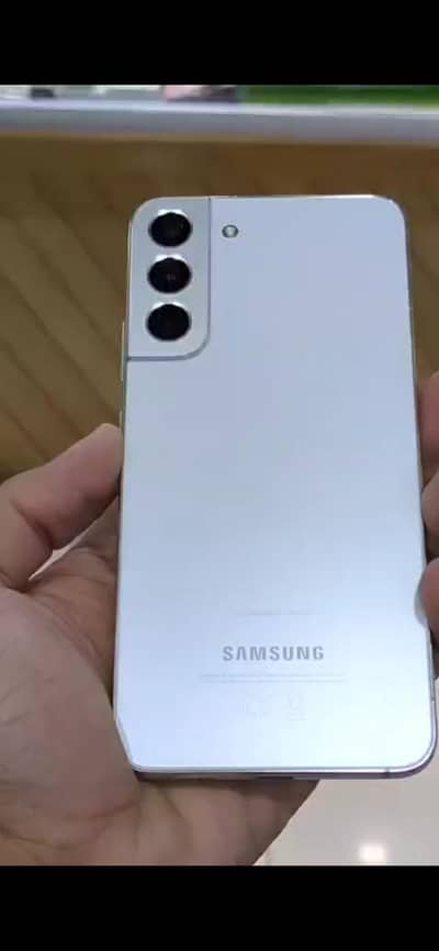 Samsung Mobile S22 Plus