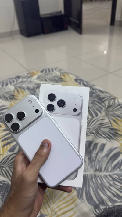 Apple iPhone 17 Pro 512gb factory unlocked