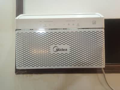 Midea 1.5 Ton Ac Condition 10/9
