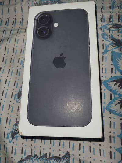 Apple iPhone 16