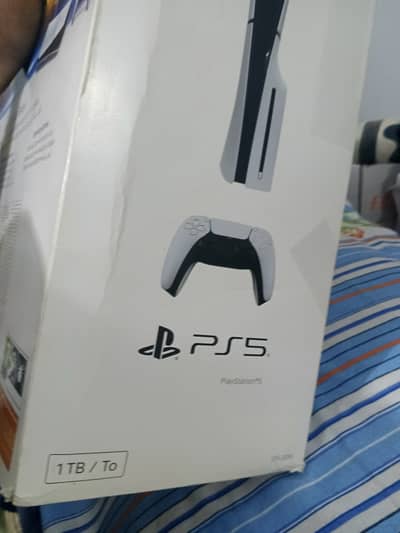  PS5 Slim Disc Edition 1TB CFI-2016 – Like New – Used Only 2 Times D