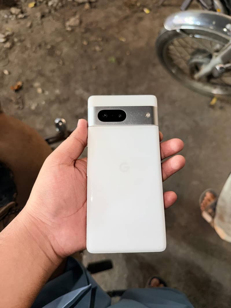Google Pixel 7 0