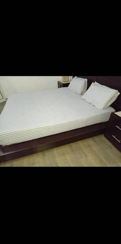 Modern Wooden Platform Bed Frame with 2 Matching Side Tables