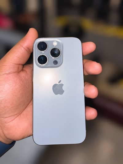 Apple iPhone 15 Pro