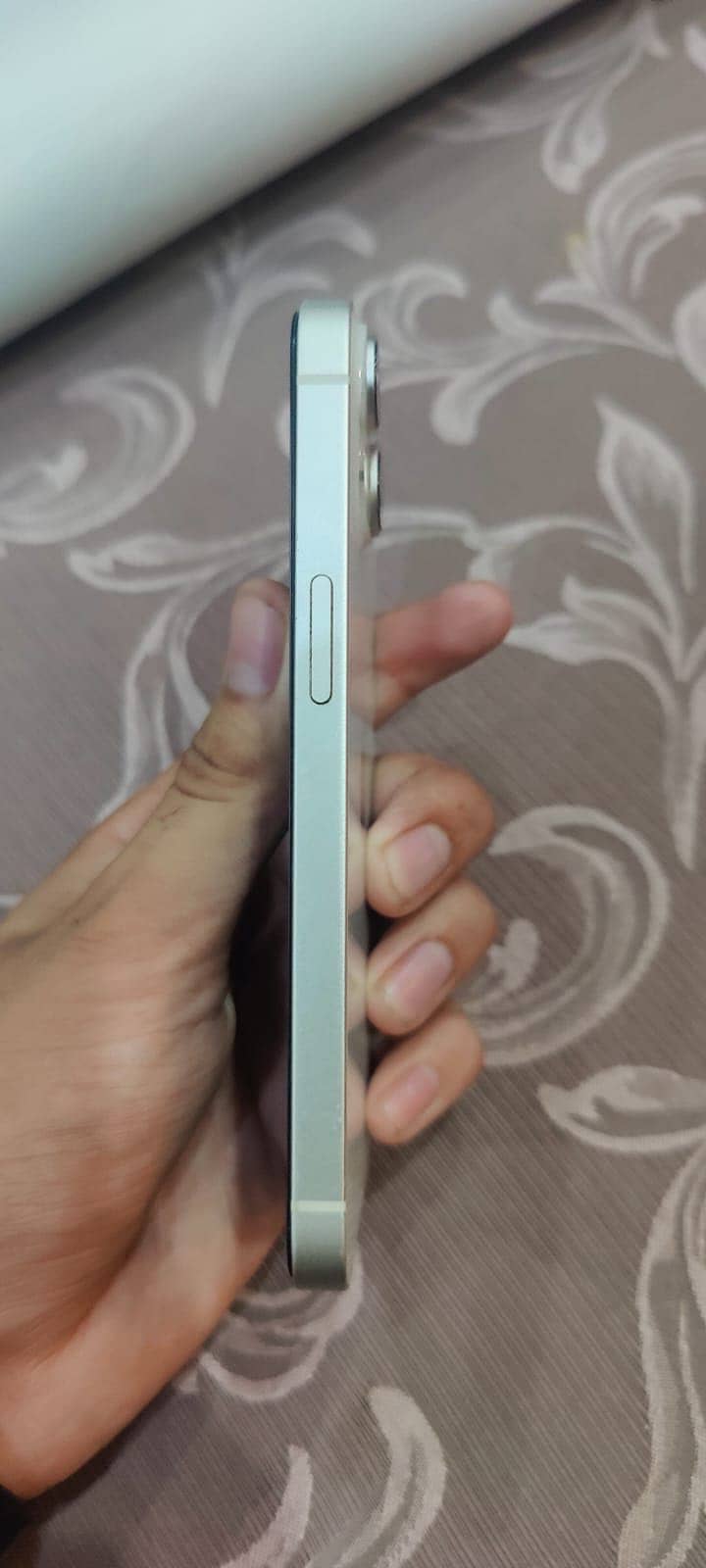 Apple iPhone 14 5