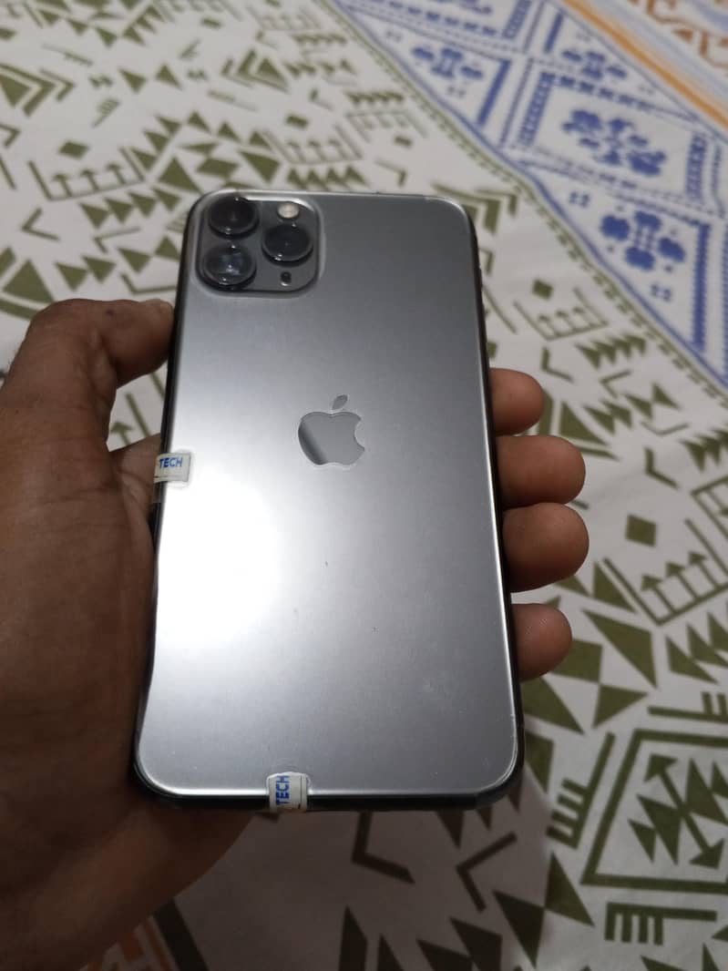 Apple iPhone 11 Pro 0