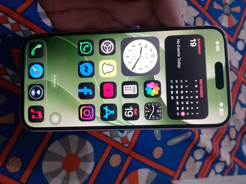 Apple iPhone 15 plus 2