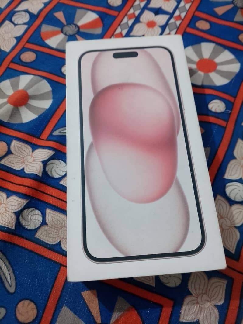 Apple iPhone 15 plus 4