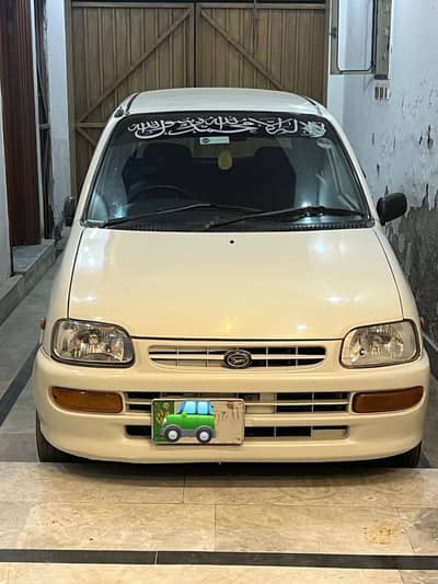 Daihatsu Cuore 2011