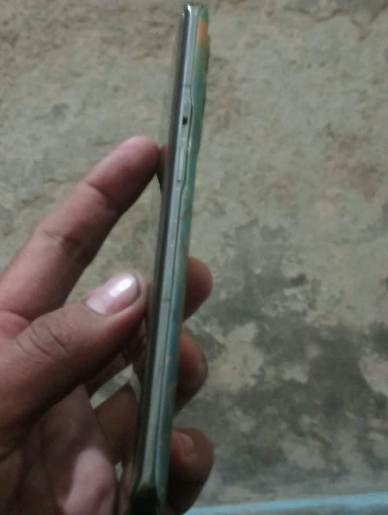 One Plus 9 Pro 3
