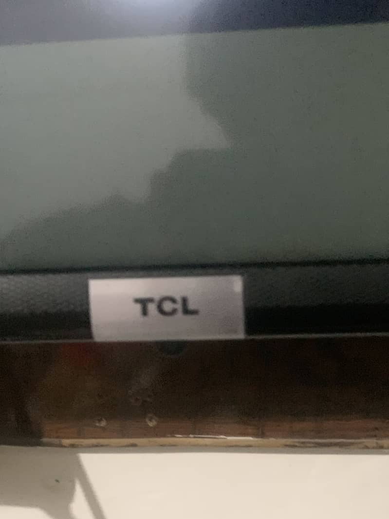 TCL 32 Inch 3