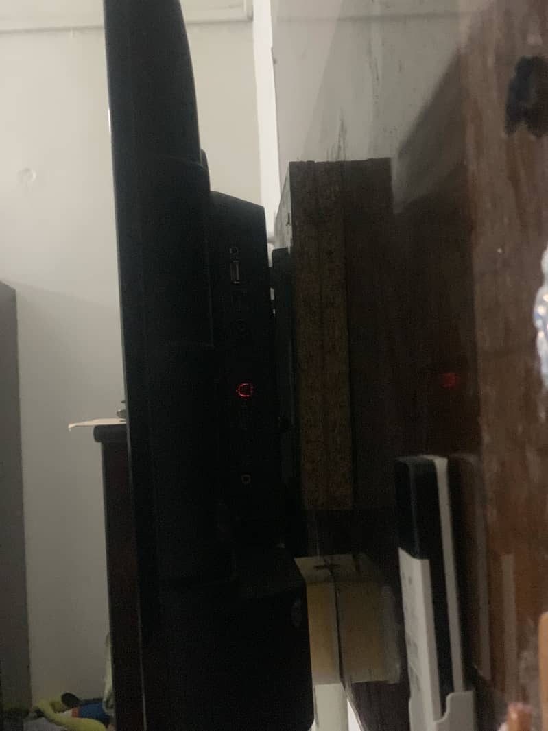TCL 32 Inch 4