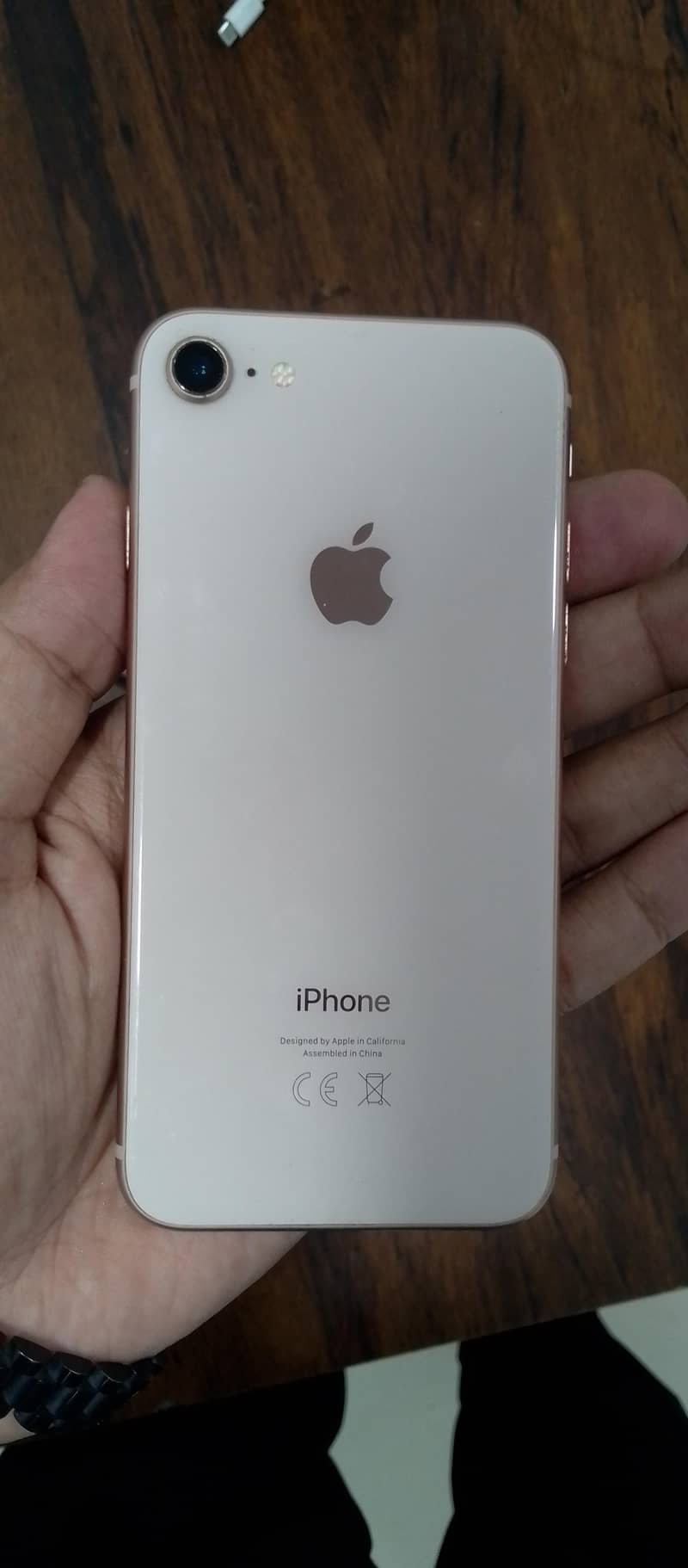 Apple iPhone 8 1