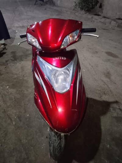 United scooty