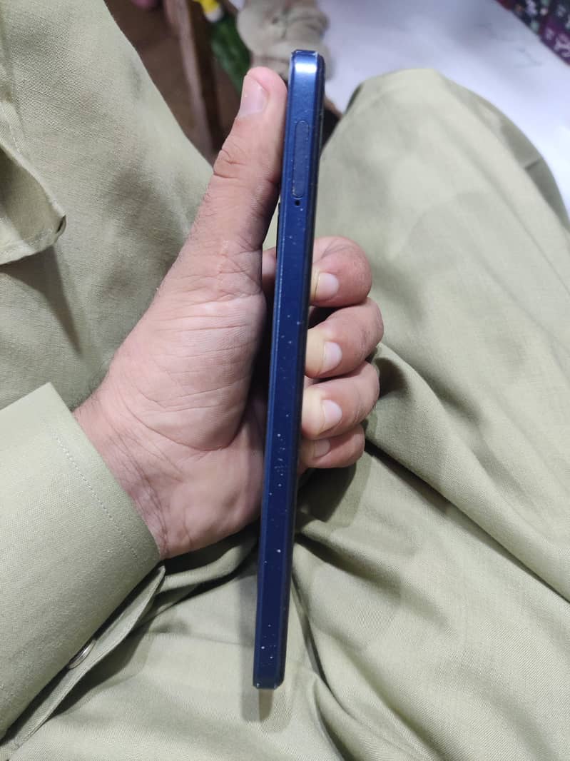 OPPO A17 1