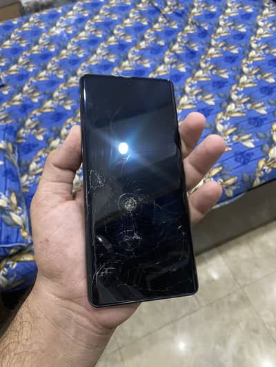 Vivo V30