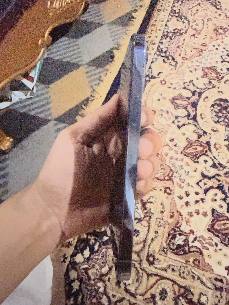 Apple iPhone 13 Pro Max 3