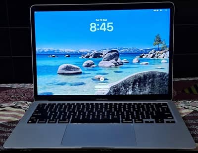 MacBook Air M1 (2020) 13-inch | 8GB  RAM /512GB SSD 10/10
