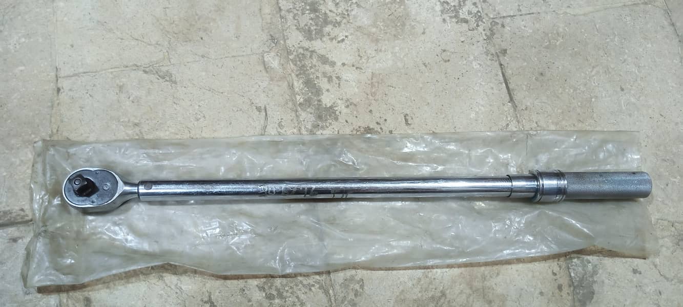 Torque wrench 2