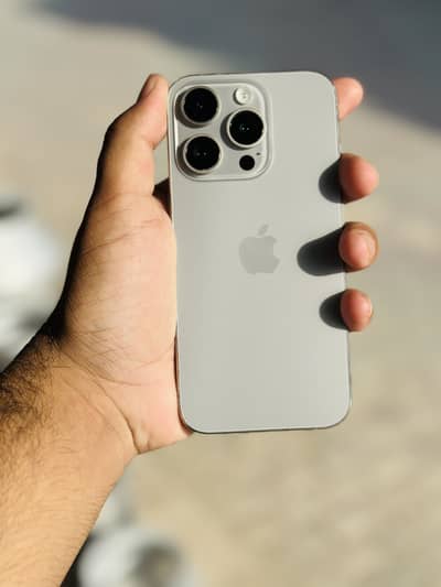 Apple iPhone 15 Pro