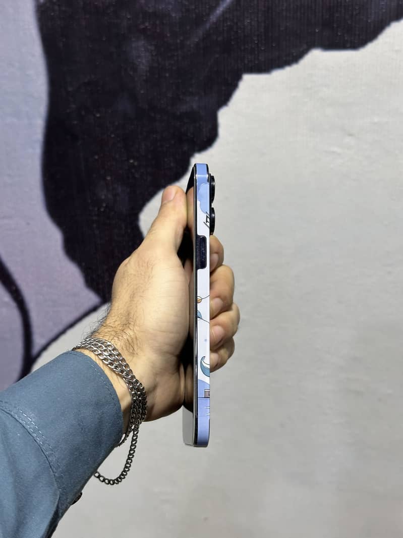 Apple iPhone 14 Pro Max 1