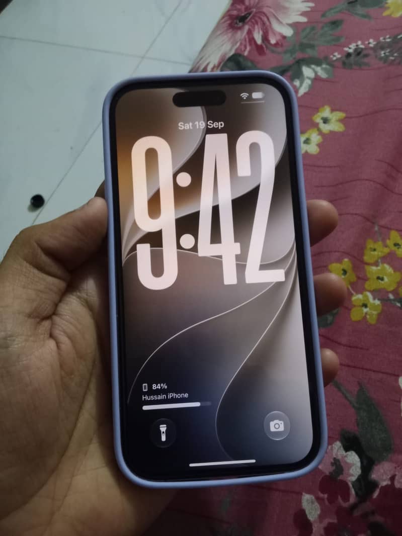 Apple iPhone 14 Pro 2