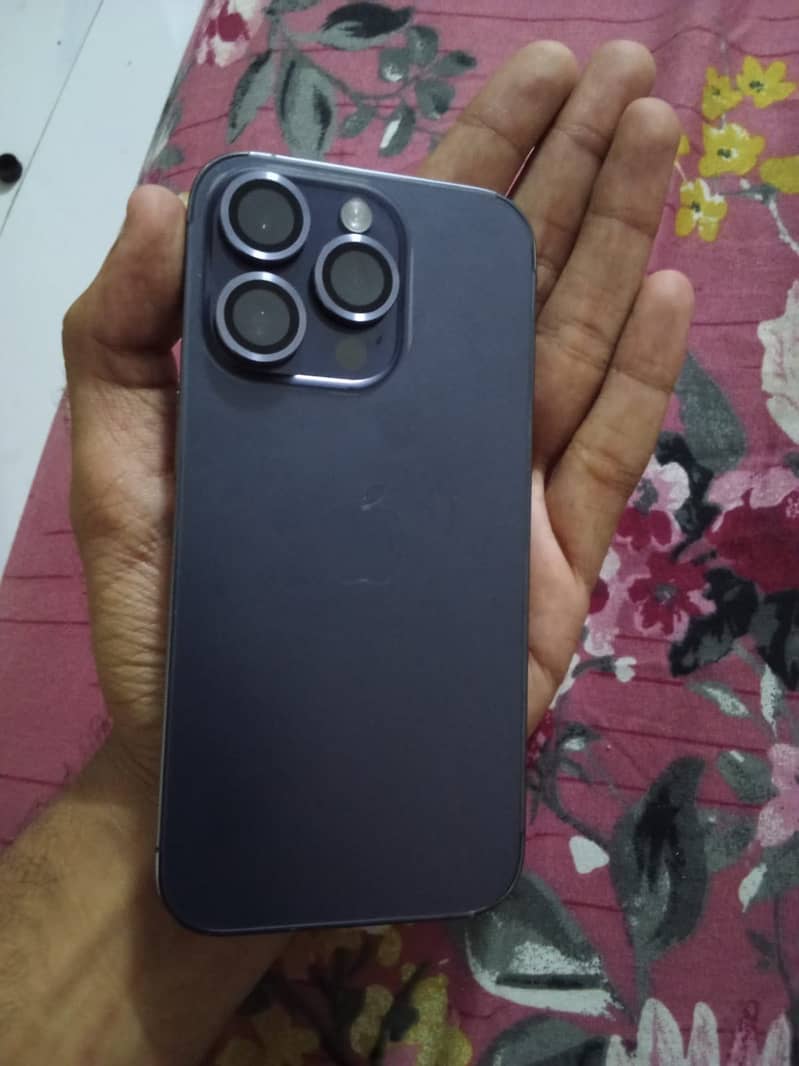 Apple iPhone 14 Pro 3