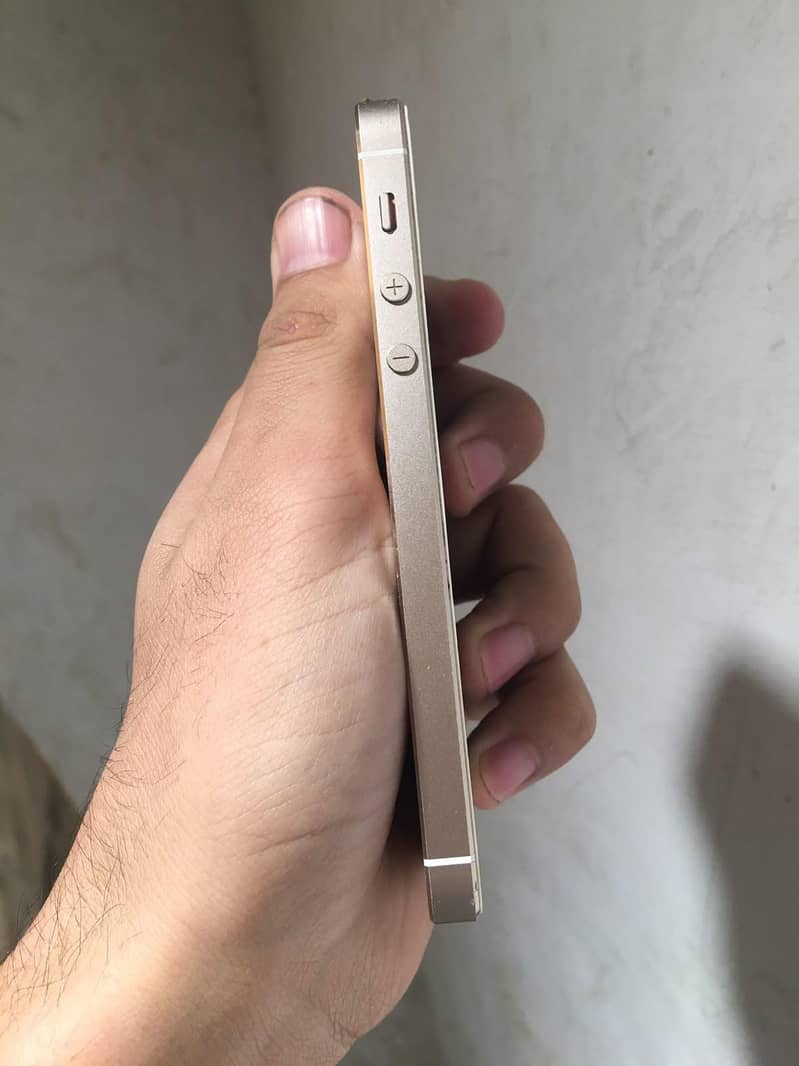 Apple iPhone 5s 14