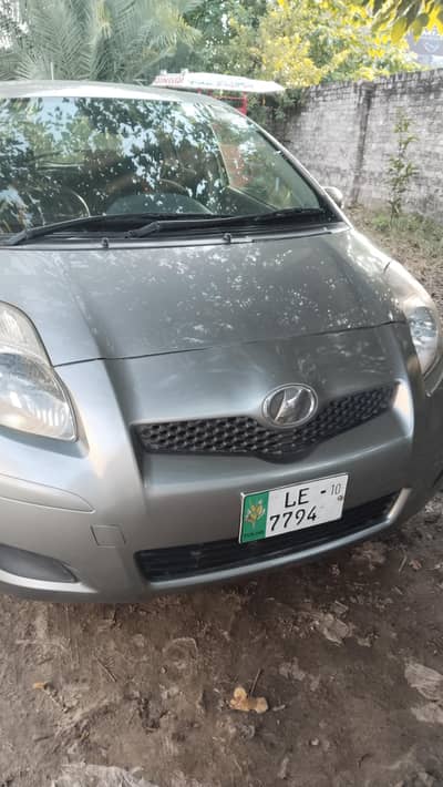 Toyota Vitz 2010