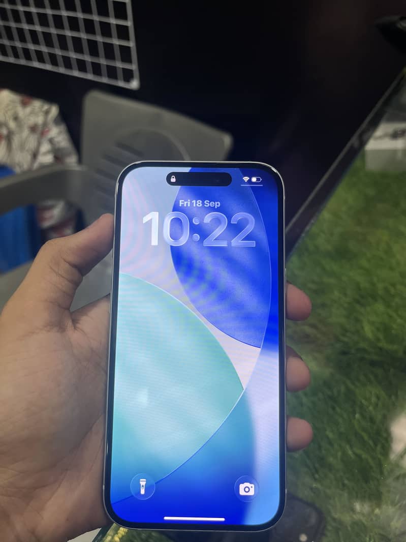 Apple iPhone 15 2