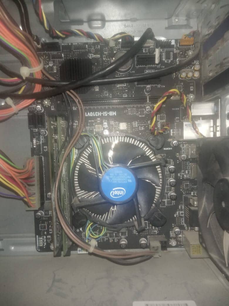 Intel core I3 9320 PC 1