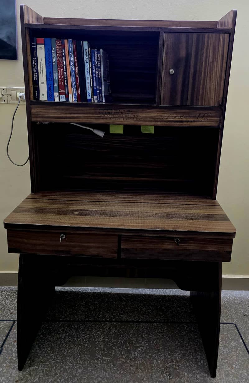 study Table for sale 0