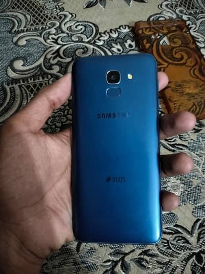 Samsung Mobile J6