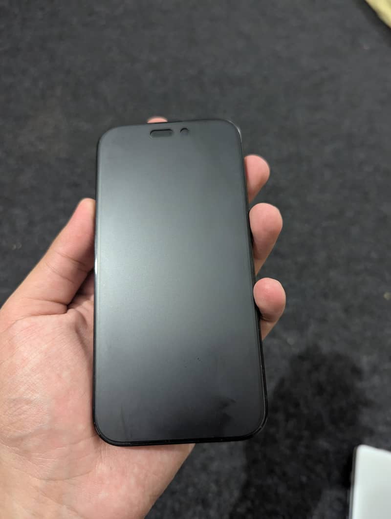 Apple iPhone 15 Pro 1