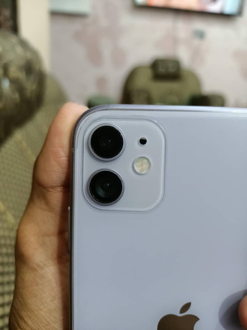 Apple iPhone 11.03224958169 6